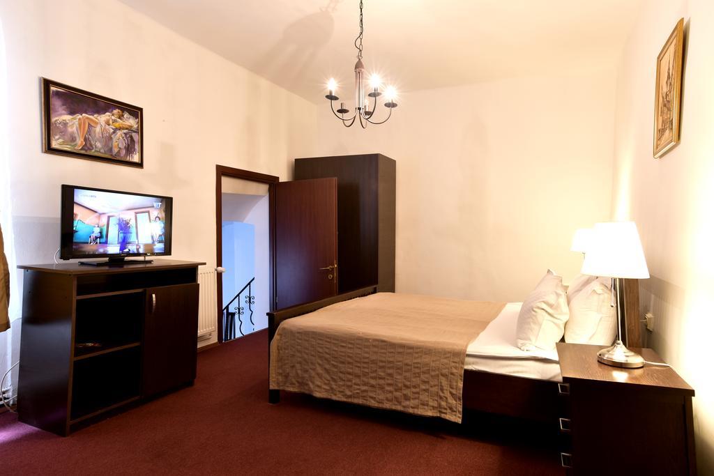 Da Vinci Hotel Brasov Luaran gambar